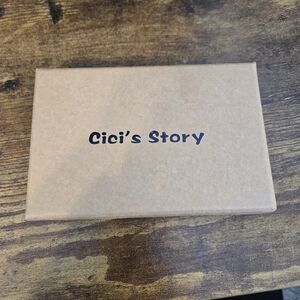 Cici's Story Amber Necklace